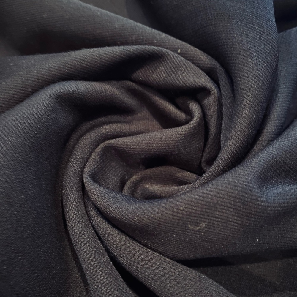 Basic Black Formal Suit - image 6